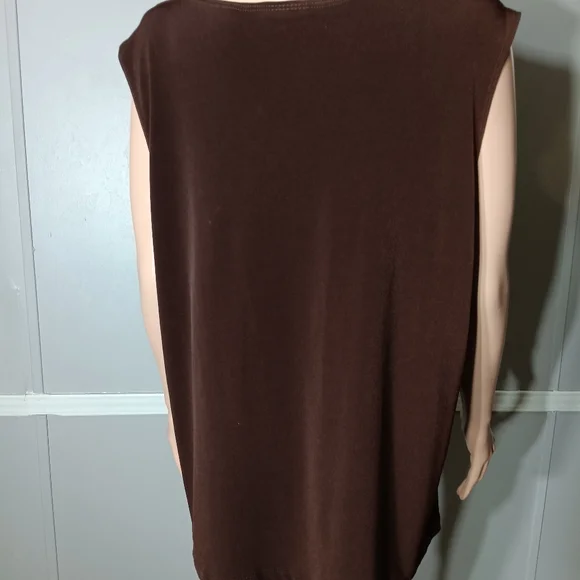 Size 3X brown tank top blouse. - Picture 7 of 8